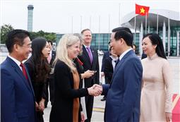 Chủ tịch nước Võ Văn Thưởng lên đường tham dự Tuần lễ Cấp cao APEC